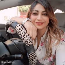 Sandy Acosta (@SandyAc60203633)