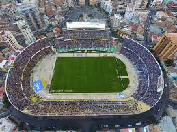As well as several smaller top sides: La Paz Bolivia Estadio Hernando Siles Foto Juan Pablo R Travel Humor Quotes Architecture Tattoo Travel
