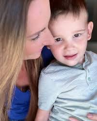 Dustin Vick's Instagram, Twitter & Facebook