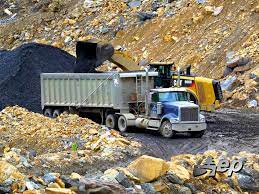 Loading Dump Trucks Big Trucks Trucks