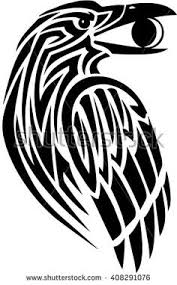 This is a dead tribal crow design that looks. 330 Crow And Raven Tattoos Ideen Raben Tattoo Rabe Tattoo Rabe