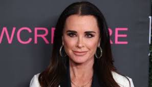 Kyle Richards Storms Off & Breaks Fourth Wall in RHOBH First Look