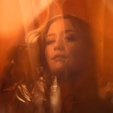 Julia Logue's Instagram, Twitter & Facebook