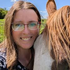 How long can sourdough discard last in fridge?
