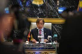 64 bit versions keep crashing with a floating point division by zero error. Sarawak Announces Rm1 4b Assistance To Cushion Against New Statewide Mco Malaysia Malay Mail