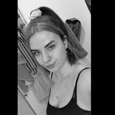 Wade Maxwell's Instagram, Twitter & Facebook