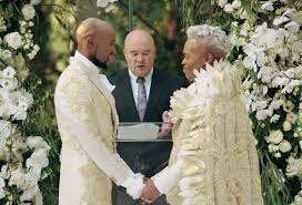 Mohale motaung got bullied and dragged on social media over a post of his tea and kettle. Best South African Gay And Lesbian Celebrity Couples Savanna News