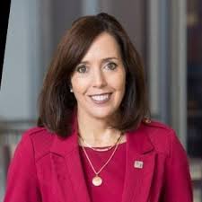 Last week, I had the honor and privilege to visit and share with Kevin  Lavender and other leaders at Fifth Third Bank about all of the wonderful  things happening in the Northern