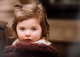 What to consider when buying a portable and sturdy backdrop for indoor and  outdoor use?