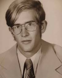 Charles Wallace, long suspected to be Belle Chase John Doe 1975, identified  as different body found in Arkansas in 1977 through DNA : r/gratefuldoe