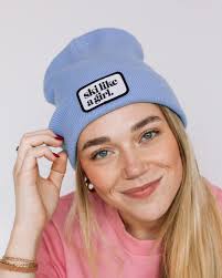 We're thrilled to bring back our holiday wreath workshops! 🌲 Join us