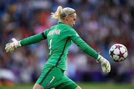 — psg féminines (@psg_feminines) december 17, 2018. Kiedrzynek Set To Depart Psg Women Endler Ready To Assume Role Psg Talk