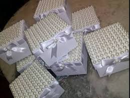 Caixinha De Mdf Para Lembrancinha De Casamento Caixa Em Mdf Para Lembrancinhas Decorada Com Perolas Quantidade Minima 15 Unidades Prazo Para Fabrica Caixinhas Para Lembrancinhas Caixa Mdf Decorada Caixa Mdf