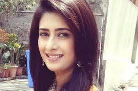 Dincy Vira and Ajit Mehra in an episode of Savdhan India