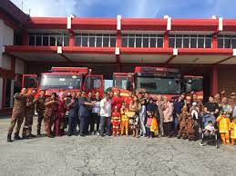 Jabatan bomba dan penyelamat negeri selangor,no.3, persiaran tebar layar,bukit jelutong, seksyen u8 40150 shah alam, selangor darul ehsan no. Bomba Na Tviteru Alhamdulillah Majlis Menyantuni Puan Nadiah Dan Keluarga Bersama Jabatan Bomba Dan Penyelamat Malaysia Negeri Selangor Di Bbp Shah Alam Berjalan Lancar Https T Co Jqcjft7zmo
