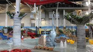 The camelback indoor water park is the largest indoor water park in the northeast with seven pools and 13 waterslides. Which Indoor Water Park In The Poconos Is Best For Your Family Mommy Nearest