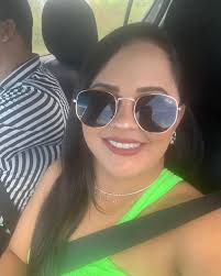 Elaine Berto (@bertolaine) • Instagram photos and videos