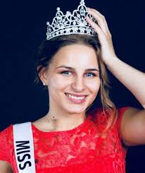 Miss France «jeunesse» : Fanny Ortiz peut y croire