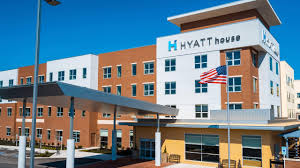 How far is franklin from nashville? Modern Hotel Near Columbia State Community College Hyatt House Nashville Franklin Cool Springs
