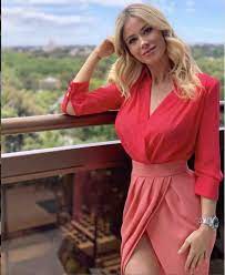 Jun 18, 2021 · i protagonisti sono vanessa incontrada, stefano accorsi, m¥ss keta ed elodie, diletta leotta, achille lauro con boss doms. Pin On Beautiful Fashion