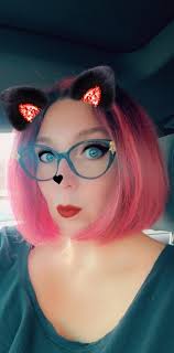 My hair has gotten so long!😱 For my next hair color I'm thinking I was  going to do pastel purple 🤔🤗 OH! OH! My sister, who has never colored her  hair in