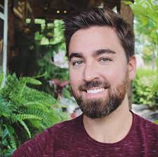 Lucas Dunaway's Instagram, Twitter & Facebook