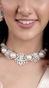 Pearl diamond necklace