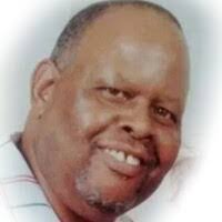 Miranda Singleton's Instagram, Twitter & Facebook