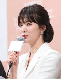 After days of giving it a valiant effort, the dow jones industrial average soared throu. We Are Breaking Up Right Now The News Of Song Hye Kyo Suddenly Reported Everyone Is Surprised Newsdir3