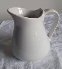 Ikea Milchkannchen Milchkanne Krug Kanne Henkelkrug 18004 Verkaufe Ein Kannchen Aus Weissem Porzellan Von Ikea Auf Dem Boden Mit 18004 Milchkanne Milch Ikea