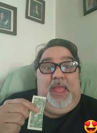 Hello from Vienna🤗🇦🇹. Who is out there??🤗 Looking for a serious  long-term partnership.