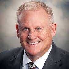 Darren Hurd's Instagram, Twitter & Facebook