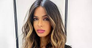 MUÉSTRAME TU GLORIA