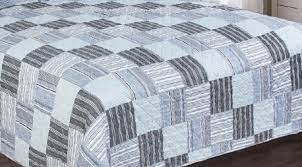 Depuis 15 ans la mer est le jardin où nous cultivons nos ingrédients et vous êtes au cœur de notre mission des créateurs d'une beauté. Couvre Lit Boutis Pour Lit 2 Places 230x250 Rayures Bleues