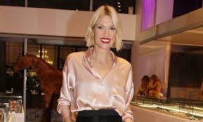 Για την επιστροφή του gntm στις τηλεοράσεις μας την επόμενη τηλεοπτική σεζόν μίλησε στο περιοδικό «οκ!» η βίκυ καγιά, η οποία αποκάλυψε πως δεν γνωρίζει ακόμα αν θα προχωρήσει η. Ektos Gntm H Biky Kagia News Gr