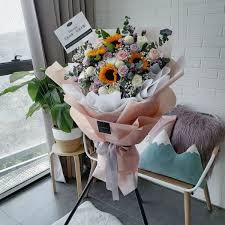 They will tie a beautiful bouquet from a variety of fresh. Scentales Flower Delivery Kl Selangor Trendy Online Florist