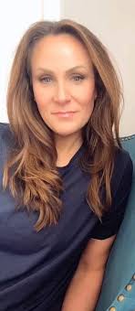 Pubic hair can be dyed safely, as long as you avoid products that contain ammonia and peroxide, both of which can irritate the delicate tissue and skin in the genital area. Pin On Self Care