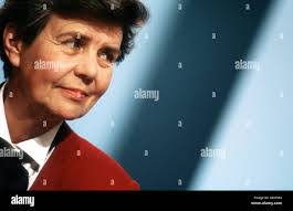 Mary Sicard's Instagram, Twitter & Facebook