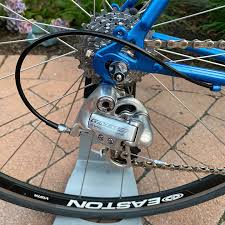 Image result for Bleu Moyen 1990 ARO