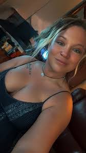 Shawn Yoder's Instagram, Twitter & Facebook