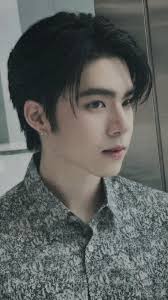 Cute vs. Hot: Exploring the Best Hair Look for Him