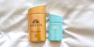 Sunscreen lotion, sprays & sticks to protect the whole family from uv rays. Apa Perbedaan Sunscreen Dan Sunblock