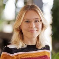 300+ perfiles de «Alyssa»