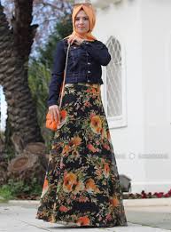En Sik Desenli Tesettur Etek Modelleri Moda Tesettur Giyim Klos Etek Etek Modelleri Etek