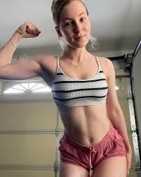 STPeach (@lisapeachy) • Threads, Say more