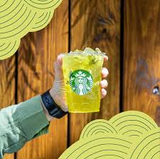 Starbucks Costa Rica Imposible Que No Se Te Haga Agua La Boca Nuestro Kiwi Starfruit Refresher Esta Hecho Con Jugo De Kiwi Y Carambola Limonada Extracto De Cafe Verde