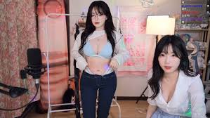 Sooflower & Melody0725 2023-02-15 - krvods