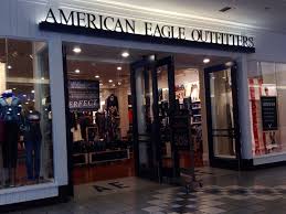 The fashionunited index of most recognized fashion brands gathers the largest fashion brands in the world by brand value. The Top 10 Clothing Companies In America
