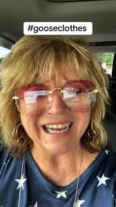 How to Make Male Concrete Goose Clothes