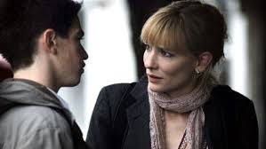 Barbara covett (judi dench) è una anziana insegnante di storia in. Diario Di Uno Scandalo Trailer Italiano Del Film Film 2006